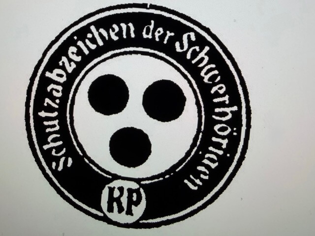 Illustration zum Artikel „Schwerhörigenvereine und drei schwarze Punkte“ auf die-hörgräte.de