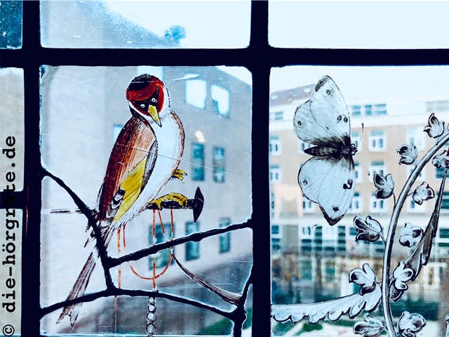 Bleiglasmalerei Vogel und Schmetterling
